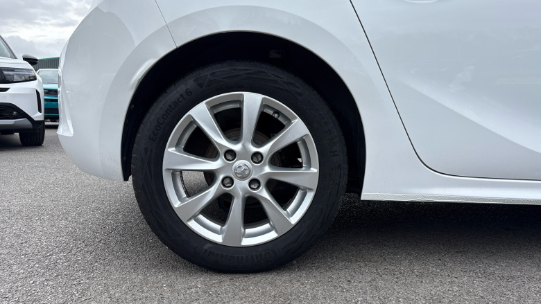 Vauxhall Corsa 1.2 Design 5dr Petrol Hatchback